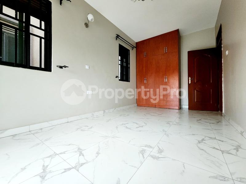 3 bedroom Apartment Block Apartment for rent Buwatte  Kira Wakiso Central - 8