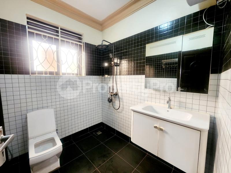 3 bedroom Apartment Block Apartment for rent Kungu  Kisaasi Kampala Central - 7