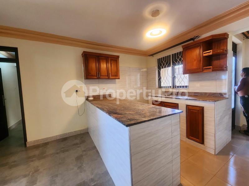 3 bedroom Apartment Block Apartment for rent Kungu  Kisaasi Kampala Central - 6