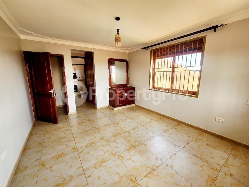3 bedroom Apartment Block Apartment for rent Kungu Kyanja  Kisaasi Kampala Central - 2