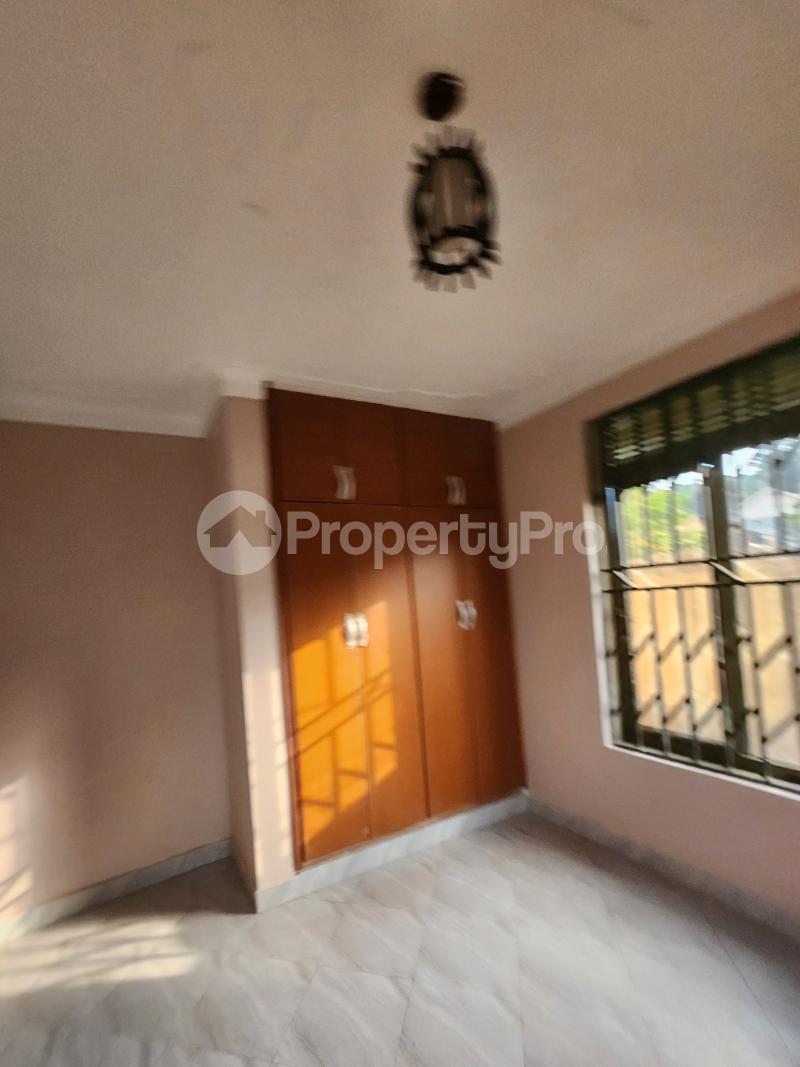 3 bedroom Apartment for rent Lukuli road Makindye Kampala Central - 3