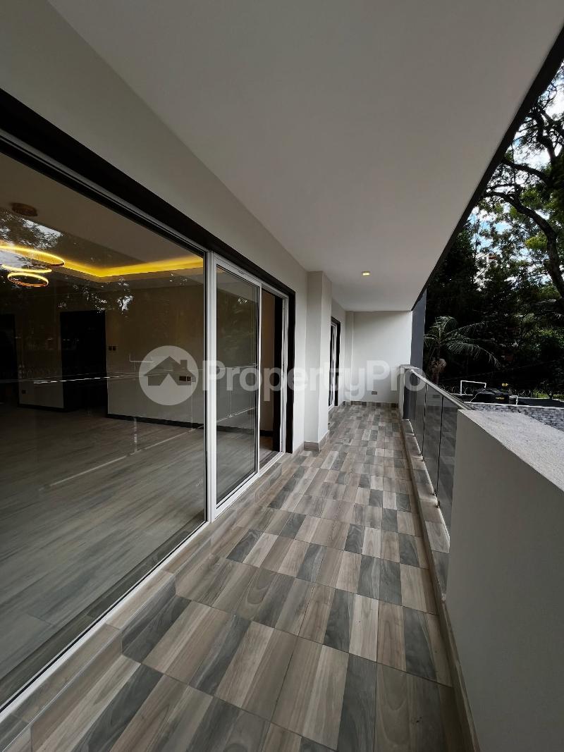 3 bedroom Flat&Apartment for rent Riverside Nairobi