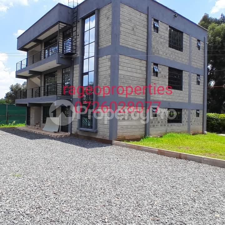 3 bedroom Flat&Apartment for rent Karen Nairobi
