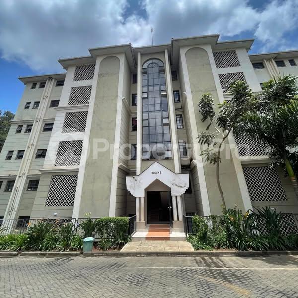 3 bedroom Flat&Apartment for rent Lavington Nairobi