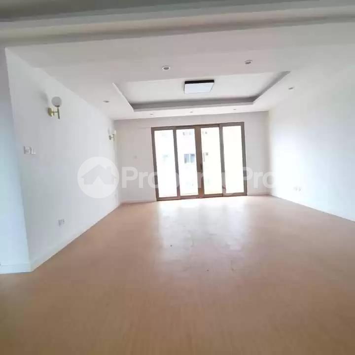 3 bedroom Flat&Apartment for rent Lavington Nairobi