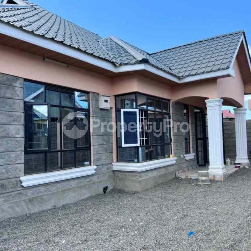 3 bedroom Flat&Apartment for sale Membley Ruiru