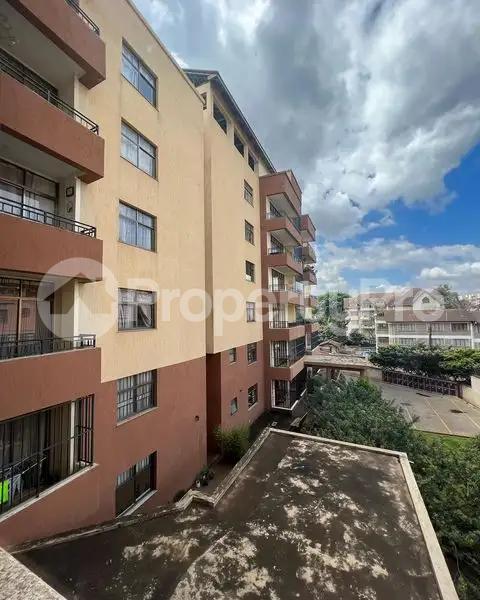 3 bedroom Flat&Apartment for rent Lavington Nairobi