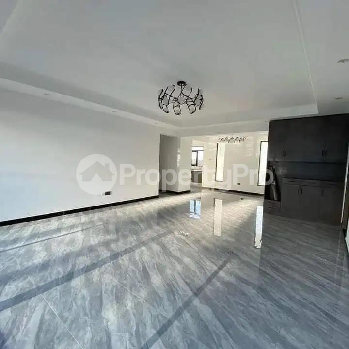 3 bedroom Flat&Apartment for sale Lavington Nairobi