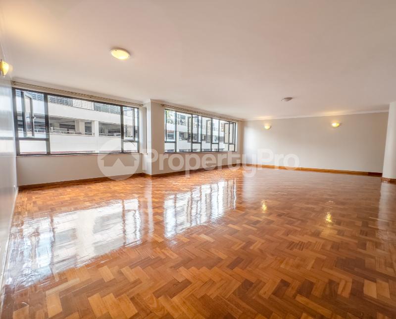 3 bedroom Flat&Apartment for rent Riverside Nairobi - 13