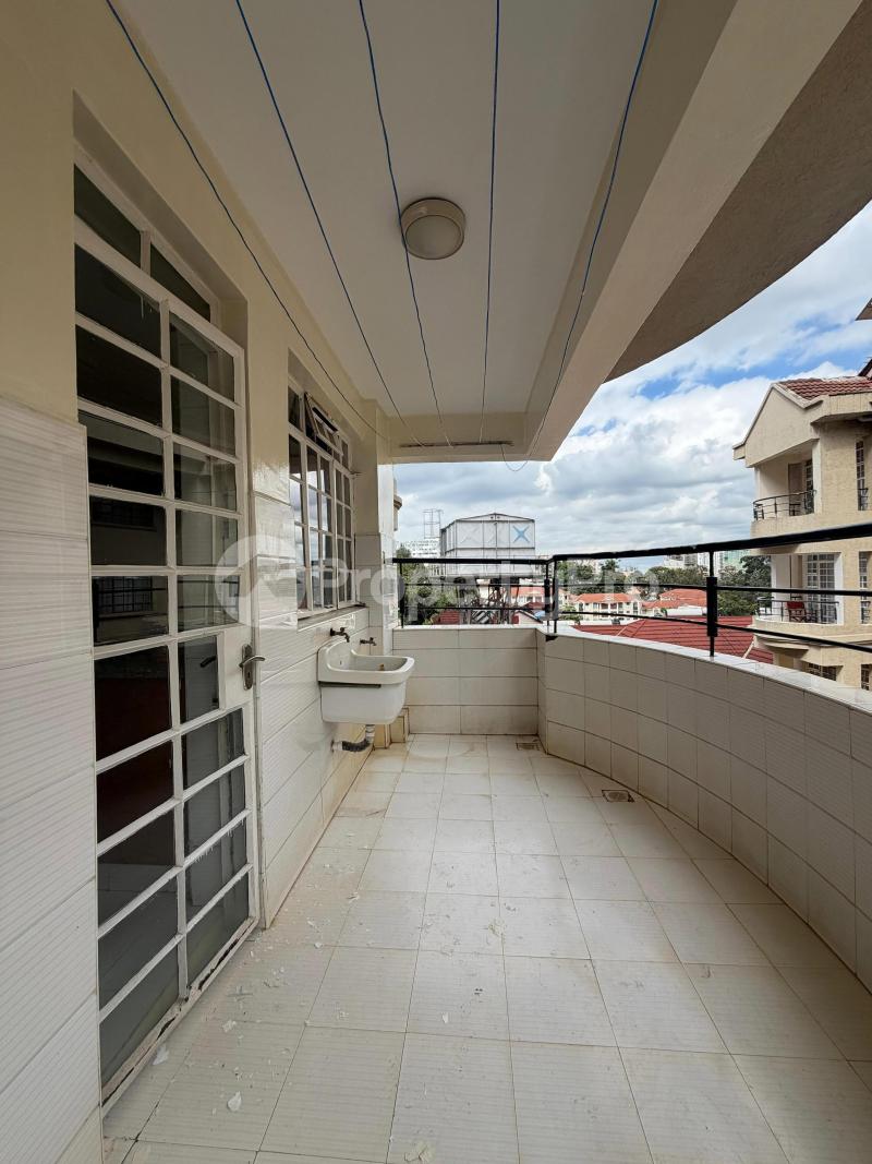 3 bedroom Flat&Apartment for rent Lavington Nairobi