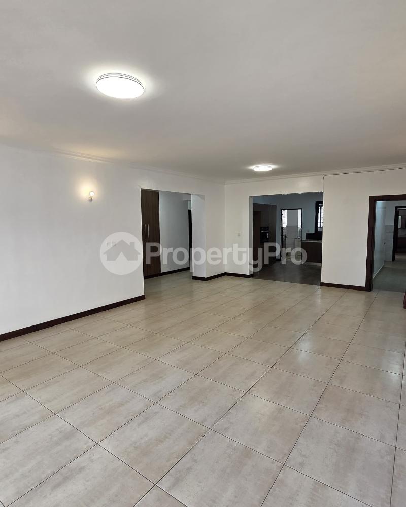 3 bedroom Flat&Apartment for sale Parklands Nairobi