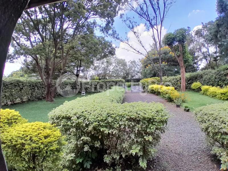 3 bedroom Bungalow Houses for rent Karen Nairobi