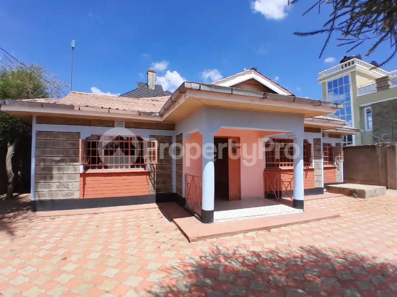 3 bedroom Bungalow Houses for rent Kamakis Ruiru