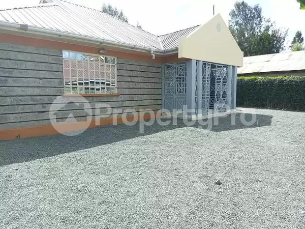 3 bedroom Bungalow Houses for rent Ngong Rd Nairobi