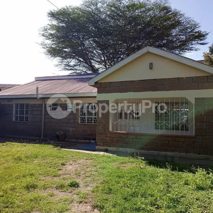 3 bedroom Bungalow Houses for rent ATHI RIVER Kisaju Kitengela