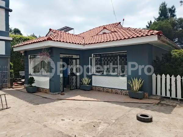 3 bedroom Bungalow Houses for rent Kerarapon Nairobi