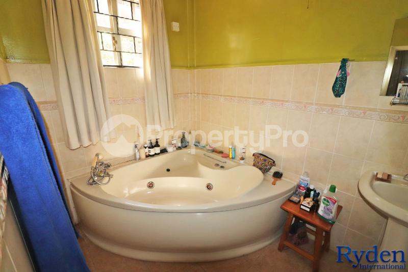 3 bedroom Houses for sale Off Dennis Pritt Rd, Kilimani Nairobi (PID