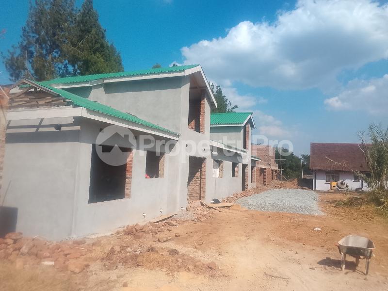 3 bedroom Complexes Garden Flat for sale 5 Woodhall road, Marlborough Harare West Harare - 5