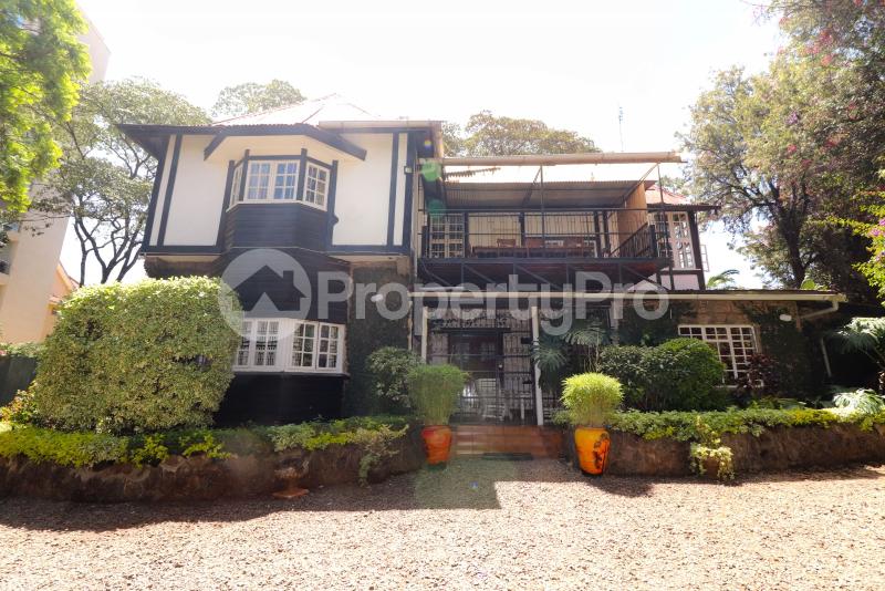 3 bedroom Houses for sale Off Dennis Pritt Rd, Kilimani Nairobi (PID