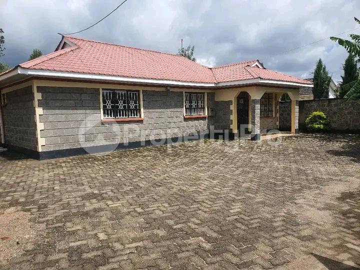 3 bedroom Bungalow Houses for rent Thika section 9, nearThika nursing Thika Thika Kiambu (PID