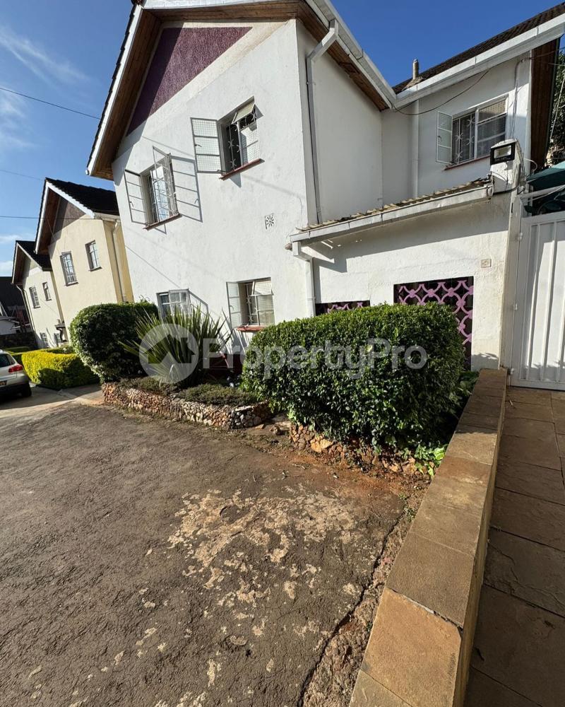 3 bedroom Houses for sale Kileleshwa Nairobi