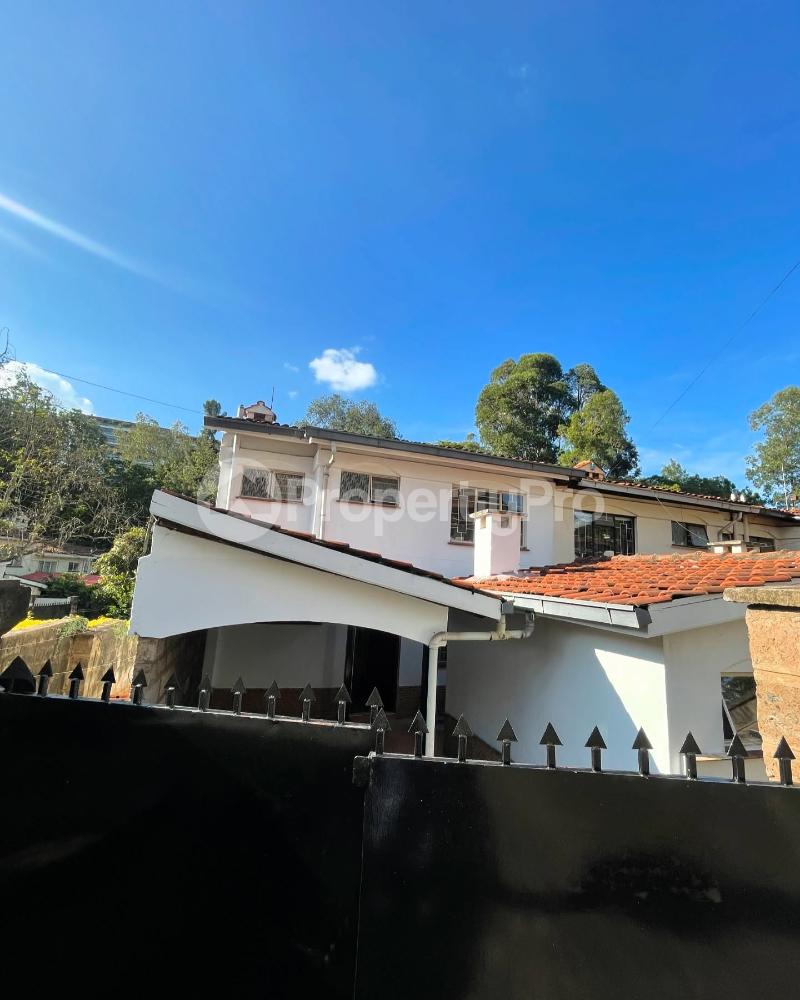 3 bedroom Townhouses Houses for rent Kilimani Nairobi