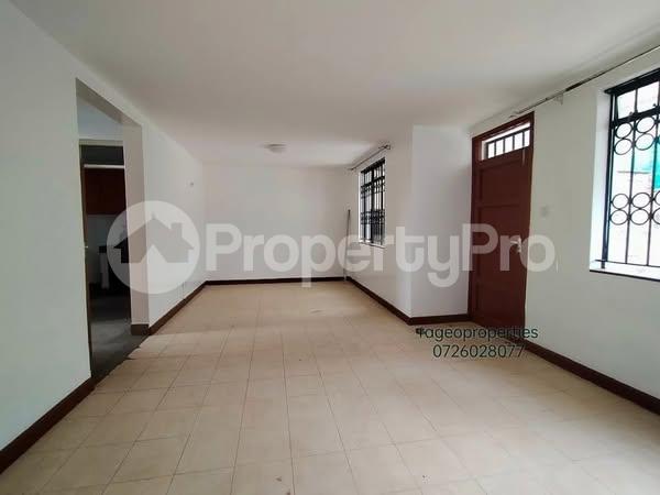 3 bedroom Townhouses Houses for rent Madaraka Nairobi