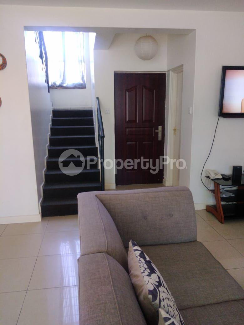 3 bedroom Townhouses Houses for sale Donholm Nairobi (PID 5AEUW