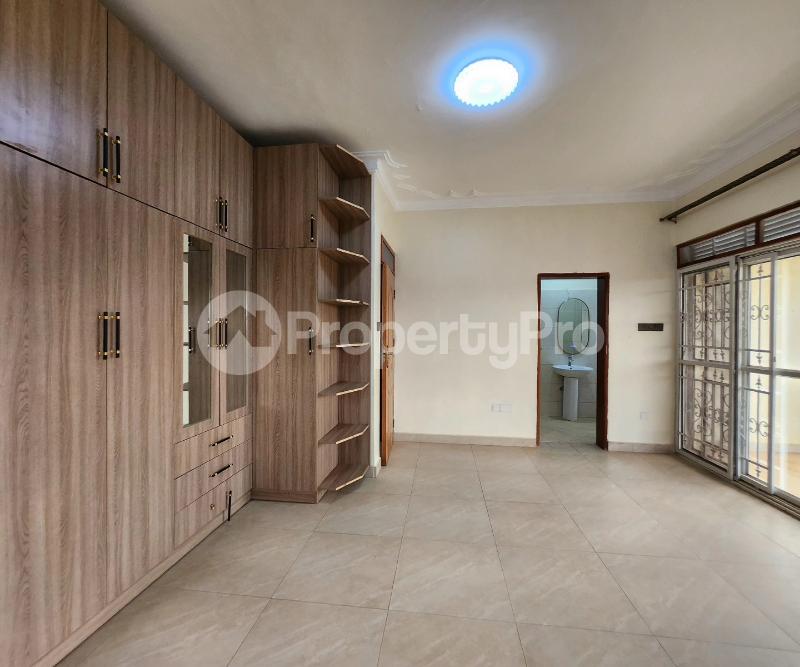 3 bedroom Apartment Block Apartment for rent Kira road Kira Wakiso Central - 7