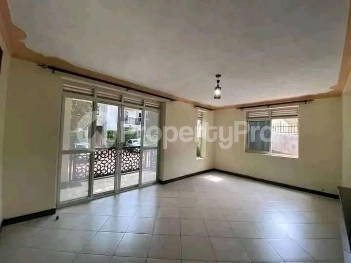 3 bedroom Apartment Block Apartment for rent Kulambilo road Kampala Central - 1
