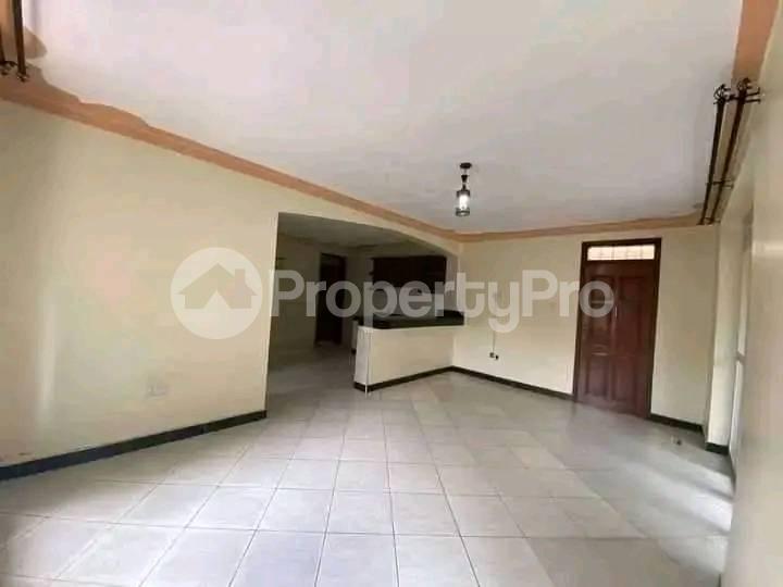 3 bedroom Apartment Block Apartment for rent Kulambilo road Kampala Central - 2