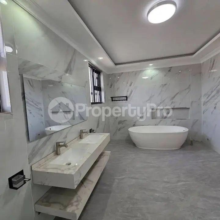 3 bedroom Apartment Block Apartment for rent Naalya road Kampala Central - 1