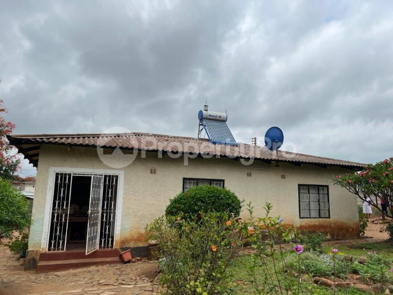 3 bedroom Houses for sale Barham Green (BG) Bellevue Bulawayo South Bulawayo - 7