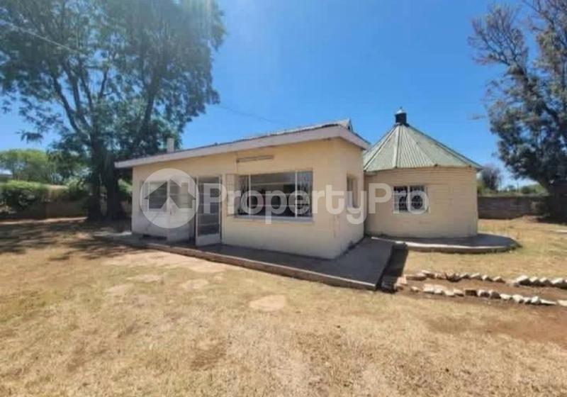 3 bedroom Houses for sale Bellevue , Bulawayo  Bellevue Bulawayo South Bulawayo - 5