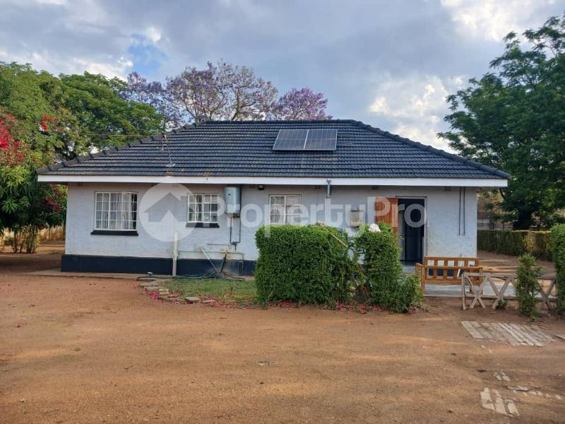 3 bedroom Houses for sale Kenilworth Suburb, Close to Sauerstown Police Station , Bulawayo  Northend Bulawayo North Bulawayo - 2