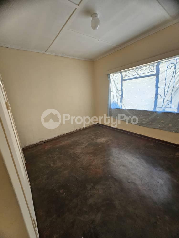 3 bedroom Houses for sale Luveve 4 , Behind Police Luveve Bulawayo High-Density Bulawayo - 6