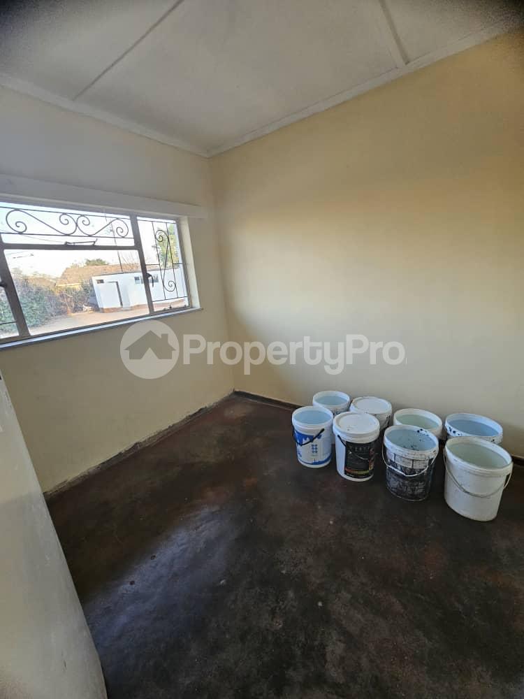 3 bedroom Houses for sale Luveve 4 , Behind Police Luveve Bulawayo High-Density Bulawayo - 7