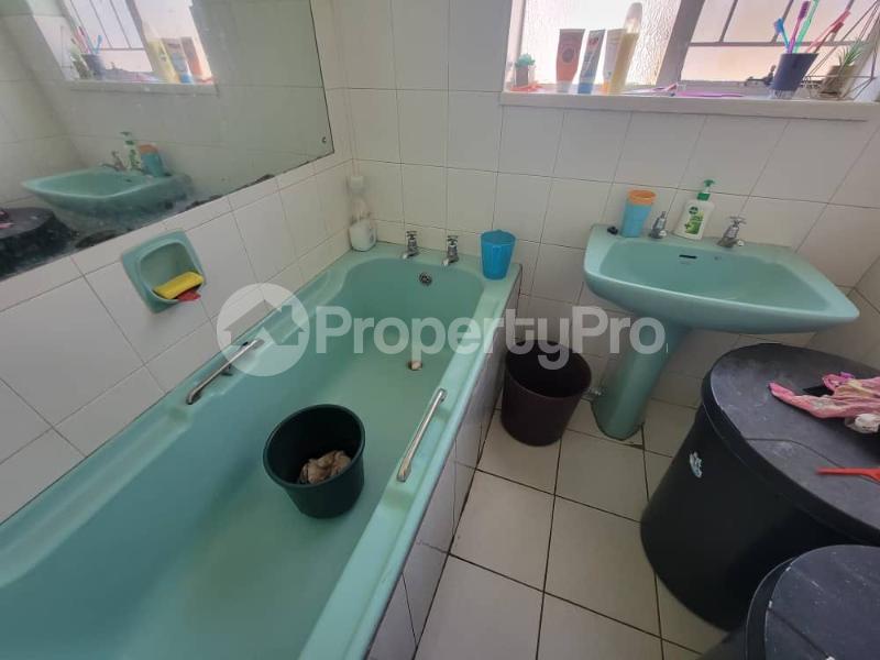 3 bedroom Houses for sale Paddonhurst , Bulawayo  Selbourne Park Bulawayo East Bulawayo - 8