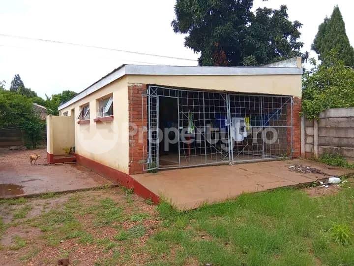 3 bedroom Houses for sale Queens Park West , Bulawayo Northend Bulawayo North Bulawayo - 2