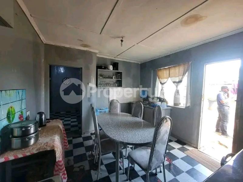 3 bedroom Houses for sale Queenspark West Bulawayo Northend Bulawayo North Bulawayo - 3