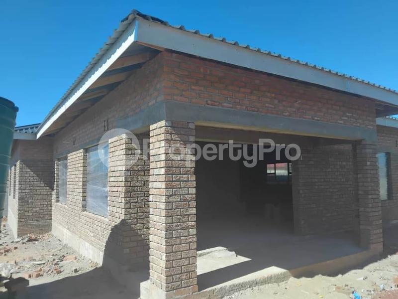 3 bedroom Houses for sale Nketa 9 , Bulawayo Nketa Bulawayo High-Density Bulawayo - 4