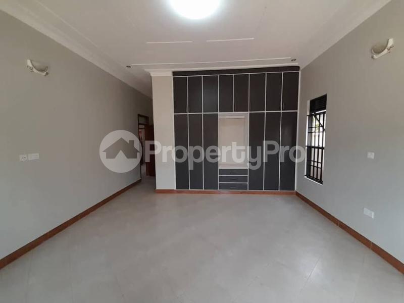 3 bedroom Bungalow Apartment for rent Kampala Central - 4