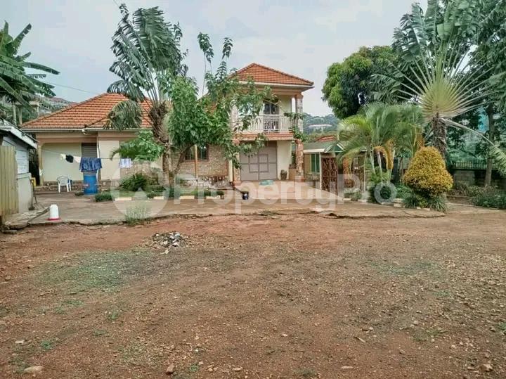3 bedroom Bungalow Apartment for sale Namulanda Entebbe road  Kampala Central - 8