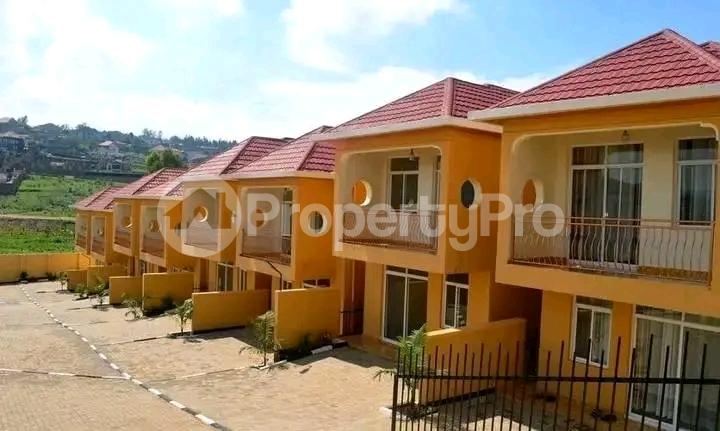 3 bedroom Apartment Block Apartment for rent Kisasi kyanja komaboga road Kisaasi Kampala Central - 3