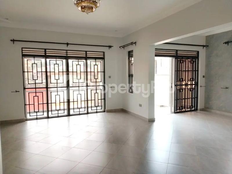 3 bedroom Bungalow Apartment for sale Kira mamerito road  Kira Wakiso Central - 2
