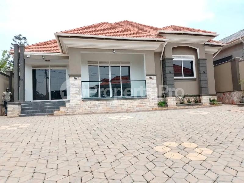 3 bedroom Bungalow Apartment for sale Kira mamerito road  Kira Wakiso Central - 4