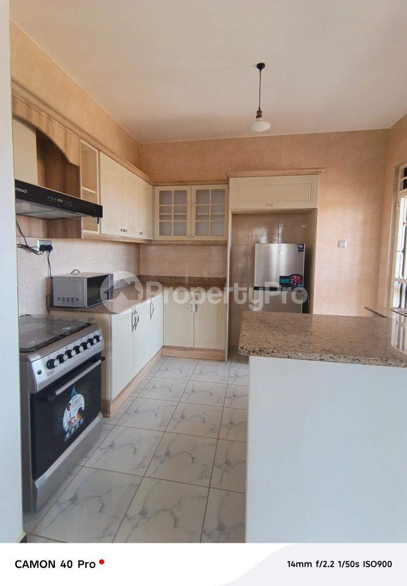 3 bedroom Apartment Block Apartment for rent Bweyogerere road  Kampala Central Kampala Central - 3