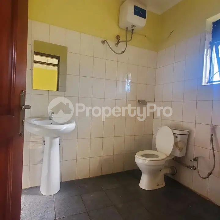 3 bedroom Apartment Block Apartment for rent Buwate  Kira Wakiso Central - 5