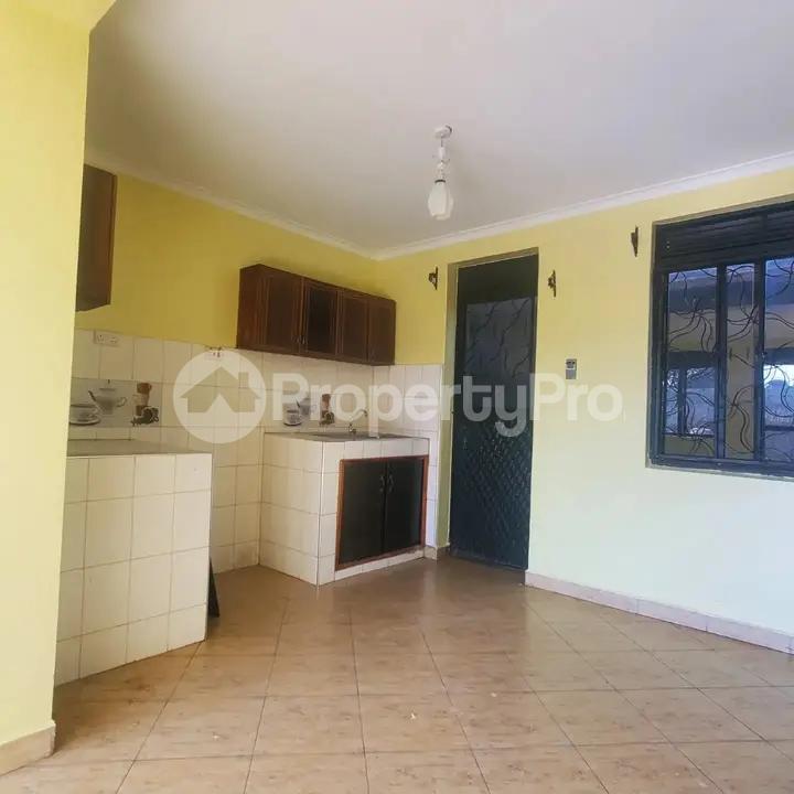 3 bedroom Apartment Block Apartment for rent Buwate  Kira Wakiso Central - 1