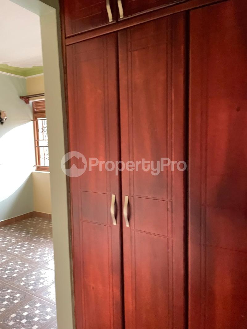 3 bedroom Apartment Block Apartment for rent Kumunana lutete after Kubuzi gayaza road  Gayaza Wakiso Central - 11